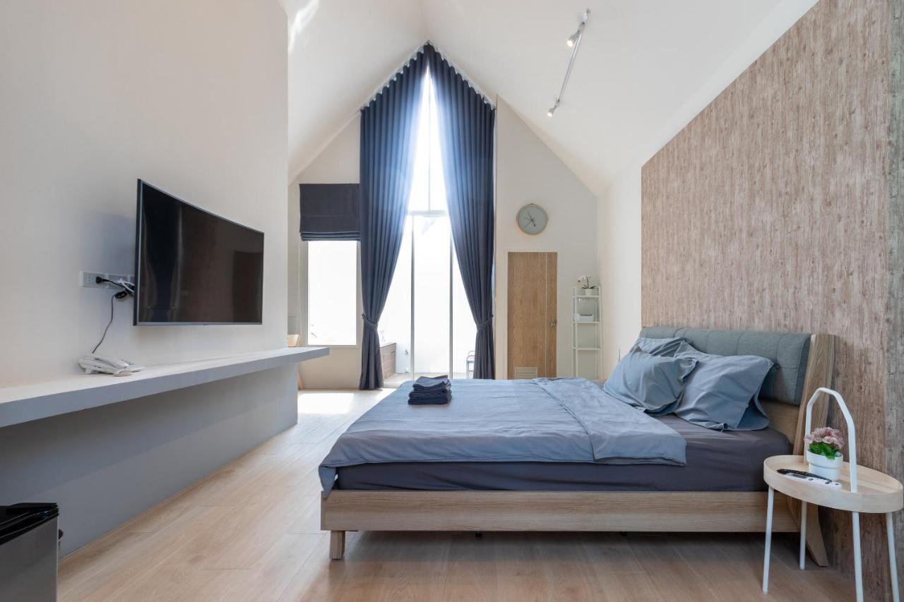 Ferienwohnung Nidhra นิทรา Ban Lat Krachaeng Exterior foto